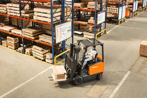 lý do khiến xe forklift nguy hiểm